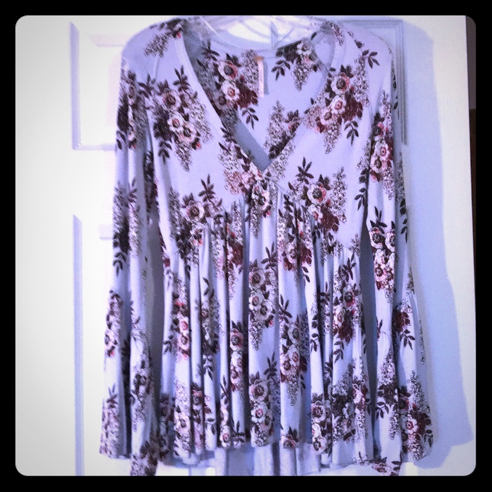 Free People Speak Easy in Sky - Picture 2 of 10